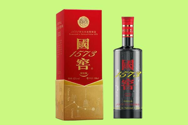 西岗区回收国窖1573.jpg